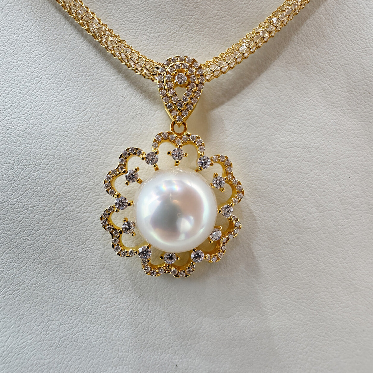 南洋白蝶真珠 フラワー ジルコニア クリスタルメッシュ ペンダントネックレス 約12–13mm 45cm＋5cm SV925 3
