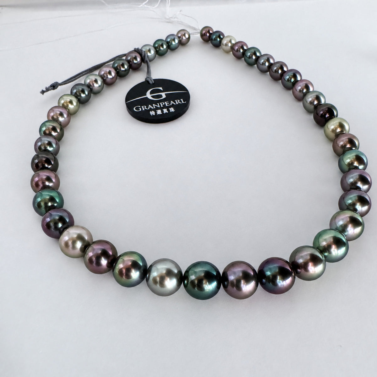 GRANPEARL 特選タヒチ黒蝶真珠 マルチカラーネックレス 8.1–10.8mm 約42cm SV 8
